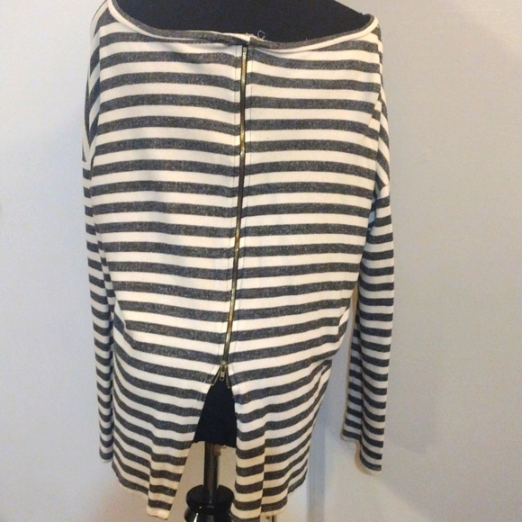 Daytrip size large. - Picture 4 of 8